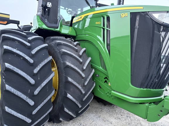 2023 John Deere 9R 640 Tractor 4WD
