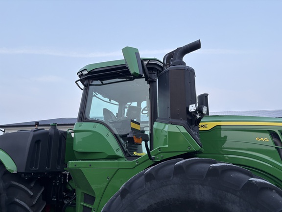 2023 John Deere 9R 640 Tractor 4WD