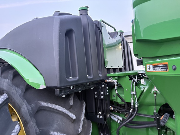 2023 John Deere 9R 640 Tractor 4WD