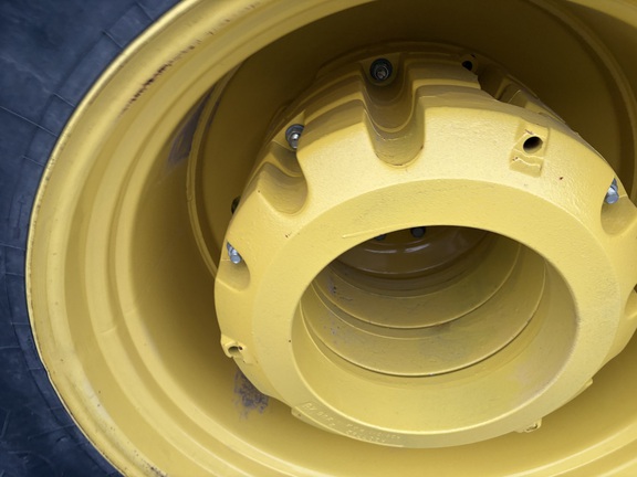 2023 John Deere 9R 640 Tractor 4WD