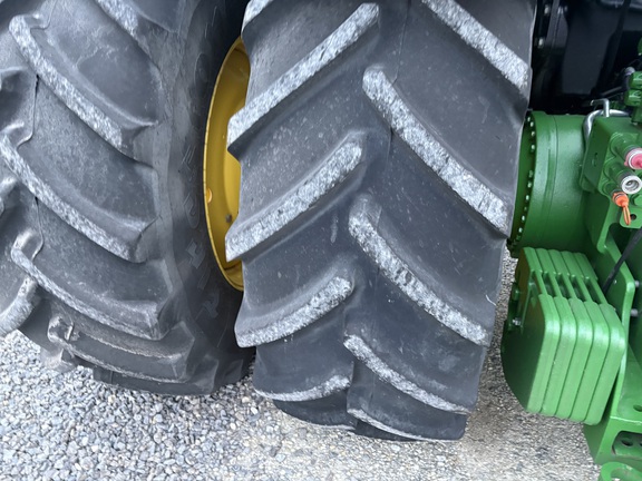 2023 John Deere 9R 640 Tractor 4WD