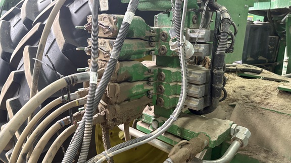 2014 John Deere 9360R Tractor 4WD