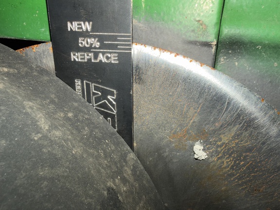 2013 John Deere 1790 Planter