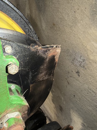 2013 John Deere 1790 Planter