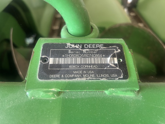 2011 John Deere 608C Header Corn Head