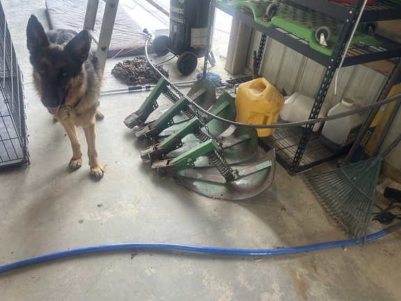 2011 John Deere 608C Header Corn Head