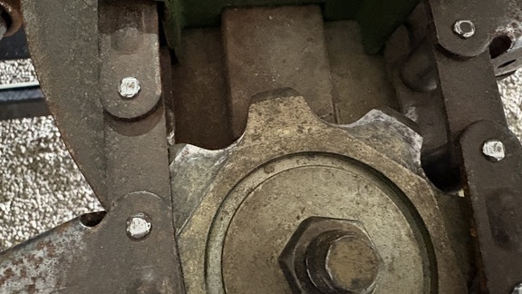 2009 John Deere 608C Header Corn Head