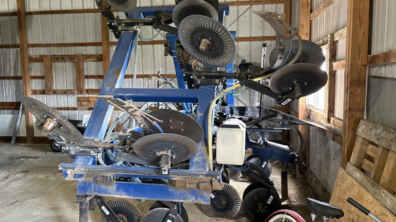 Blu-Jet 11 Applicator Anhydrous