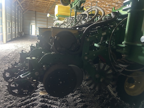 2023 John Deere DB60 Planter