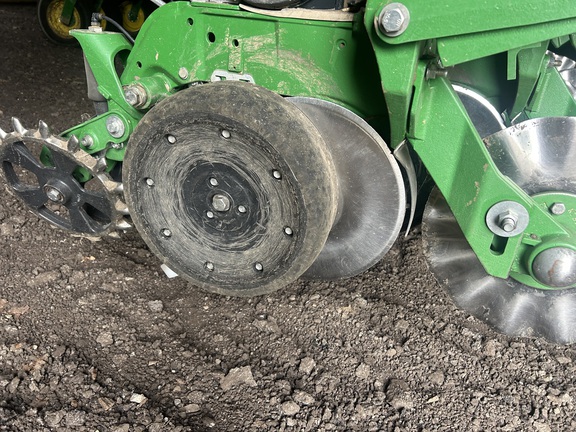 2023 John Deere DB60 Planter