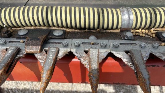 1998 John Deere 920 Header Combine
