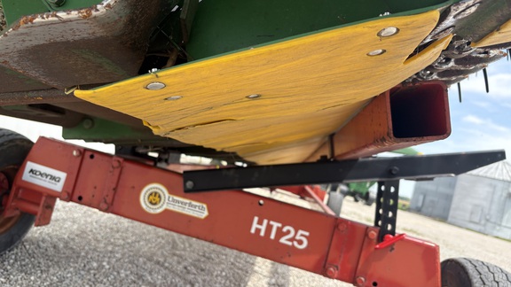 1998 John Deere 920 Header Combine