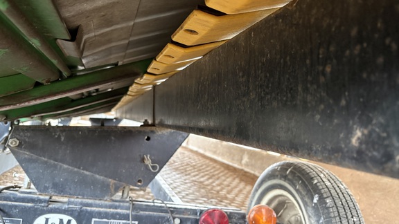 2009 John Deere 625F Header Combine