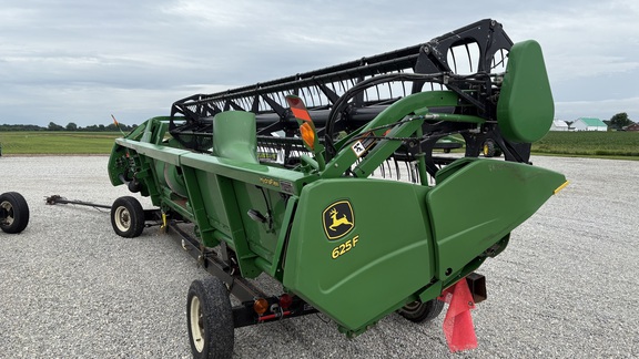 2009 John Deere 625F Header Combine