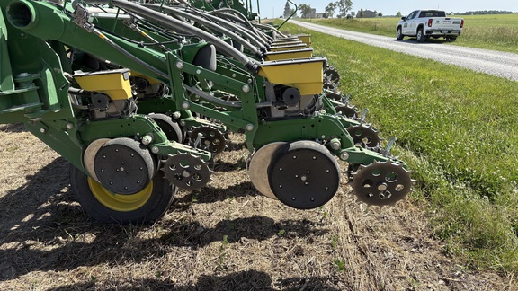 2021 John Deere 1795 Planter