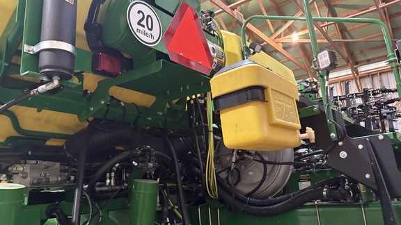 2024 John Deere 1775NT Planter