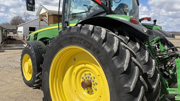 2018 John Deere 8295R Tractor