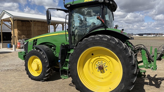 2018 John Deere 8295R Tractor