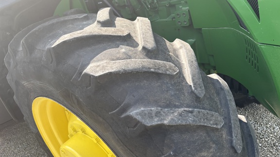 2018 John Deere 8295R Tractor