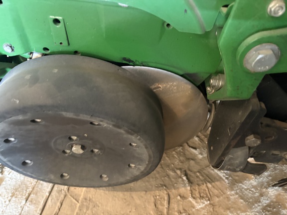 2018 John Deere 1775NT Planter
