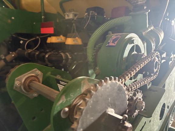 2018 John Deere 1775NT Planter
