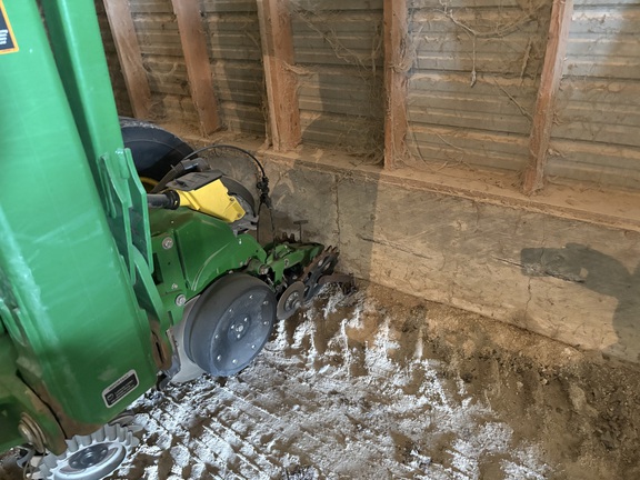 2018 John Deere 1775NT Planter