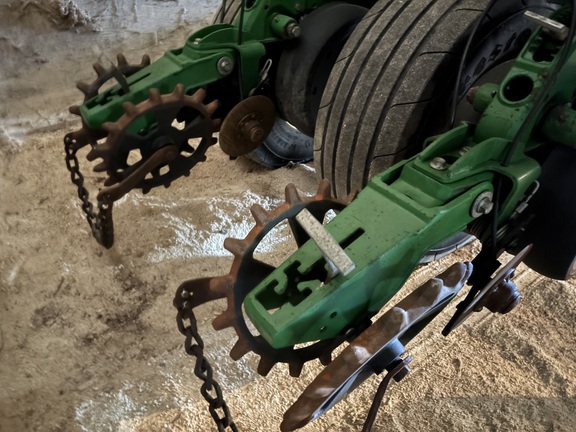 2018 John Deere 1775NT Planter