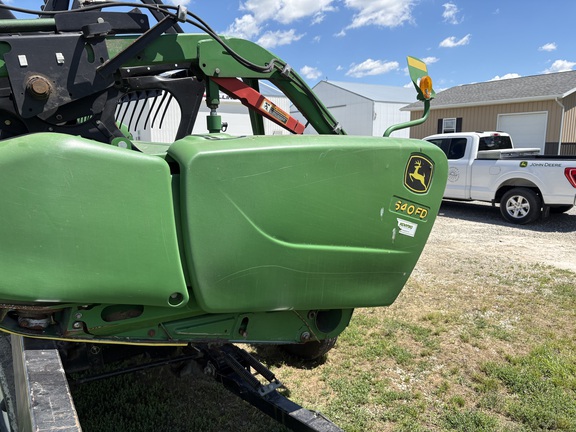 2015 John Deere 640FD Header Combine