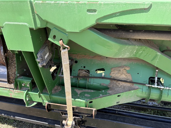 2015 John Deere 640FD Header Combine