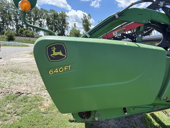 2015 John Deere 640FD Header Combine
