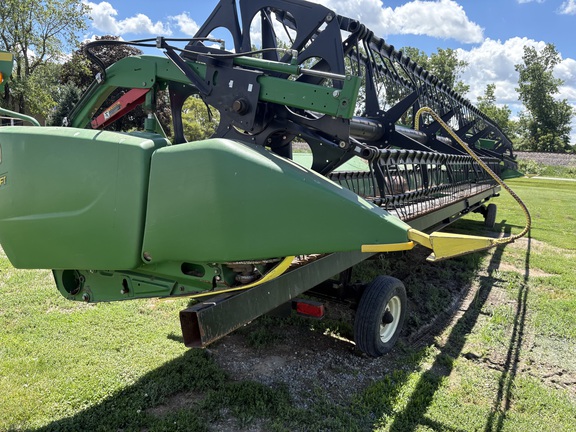 2015 John Deere 640FD Header Combine