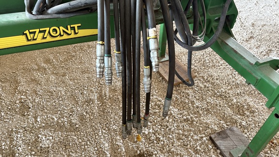2014 John Deere 1770NT Planter