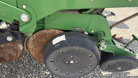 2014 John Deere 1770NT Planter