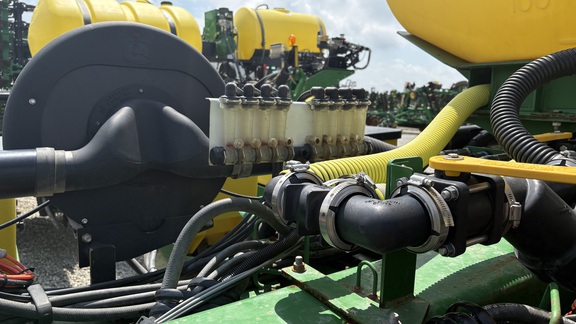 2014 John Deere 1770NT Planter