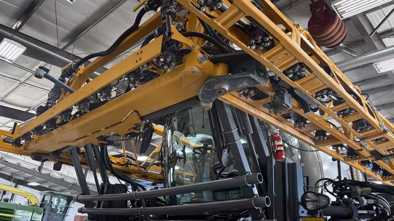 2022 Hagie STS12 Sprayer/High Clearance