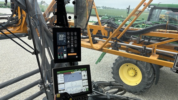 2022 Hagie STS12 Sprayer/High Clearance