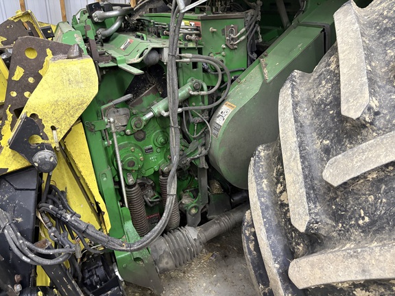 2016 John Deere 8800 Forage Harvester