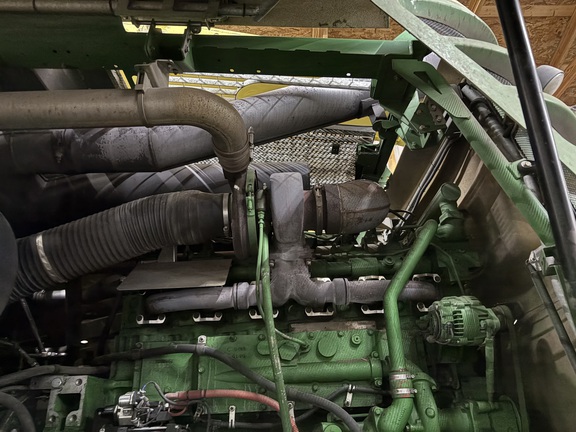 2016 John Deere 8800 Forage Harvester