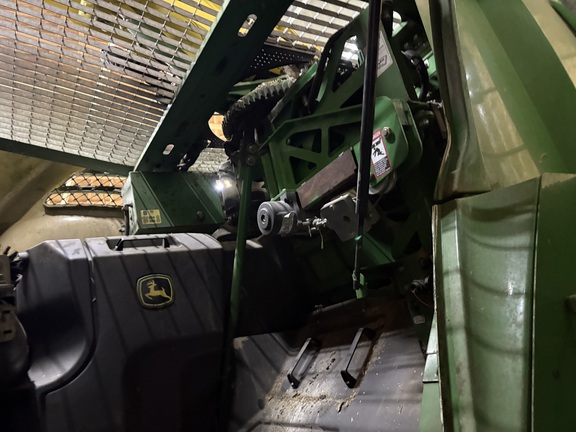 2016 John Deere 8800 Forage Harvester