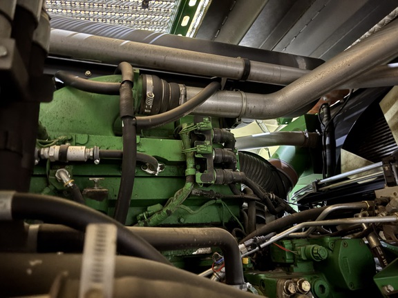2016 John Deere 8800 Forage Harvester