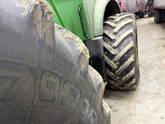 2016 John Deere 8800 Forage Harvester