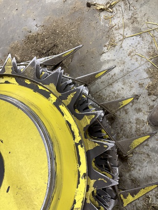 2016 John Deere 770 Header Forage
