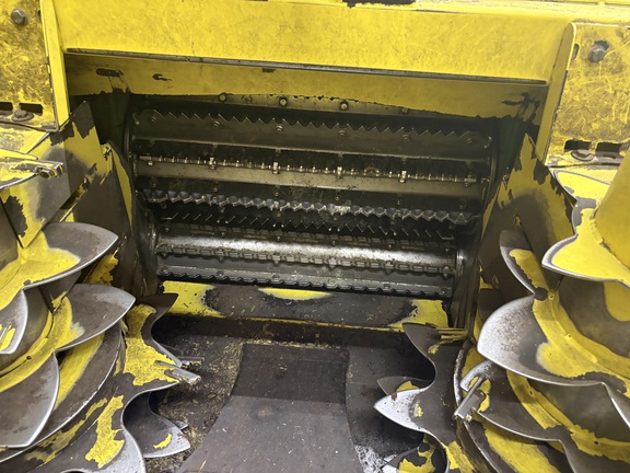 2016 John Deere 770 Header Forage