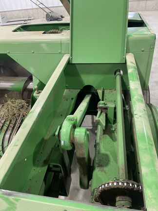 2011 John Deere 348 Baler/Square