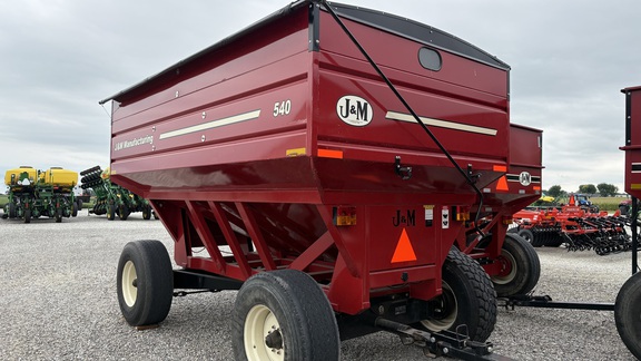 2010 J&M 540 Gravity Box