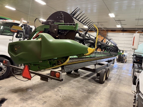 2022 John Deere RD40F Header Combine