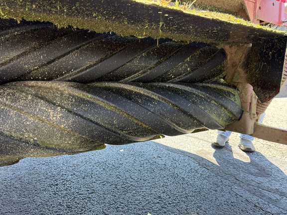 2018 New Holland H7230 Mower Conditioner
