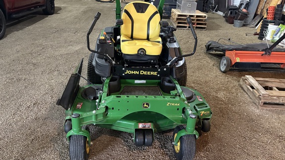 2018 John Deere Z930R Mower/Zero Turn