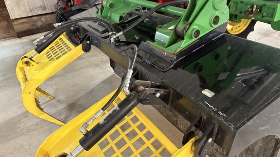 2013 Misc 84" Grapple Bucket SSL Grapple