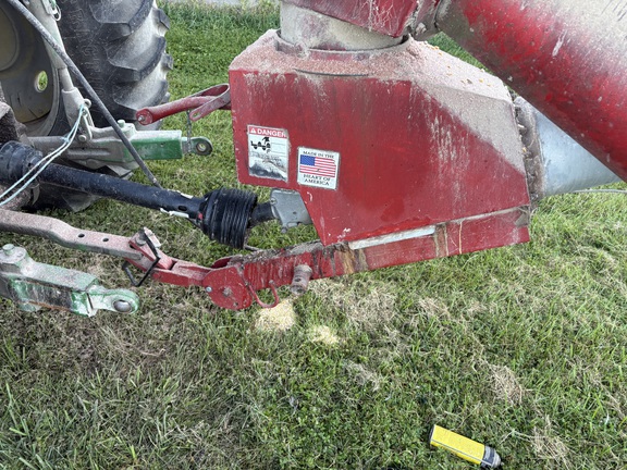 2015 Mayrath 10X70 Grain Auger